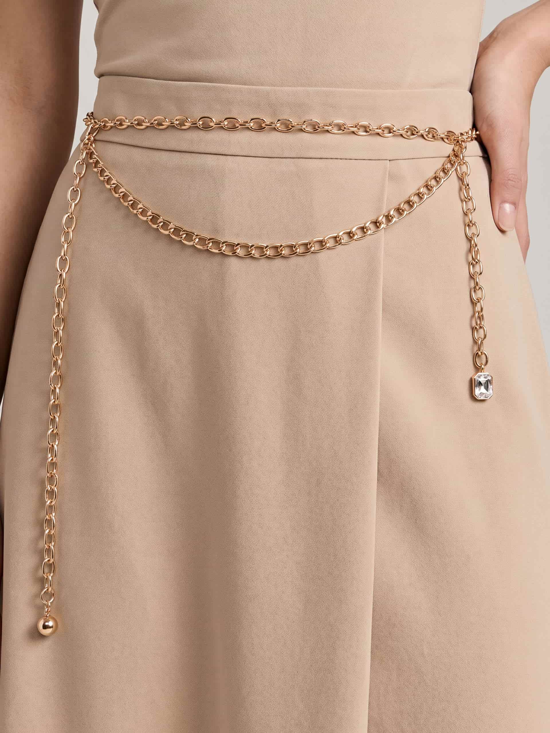 Mixed Chains Belt in Gold Tone 2