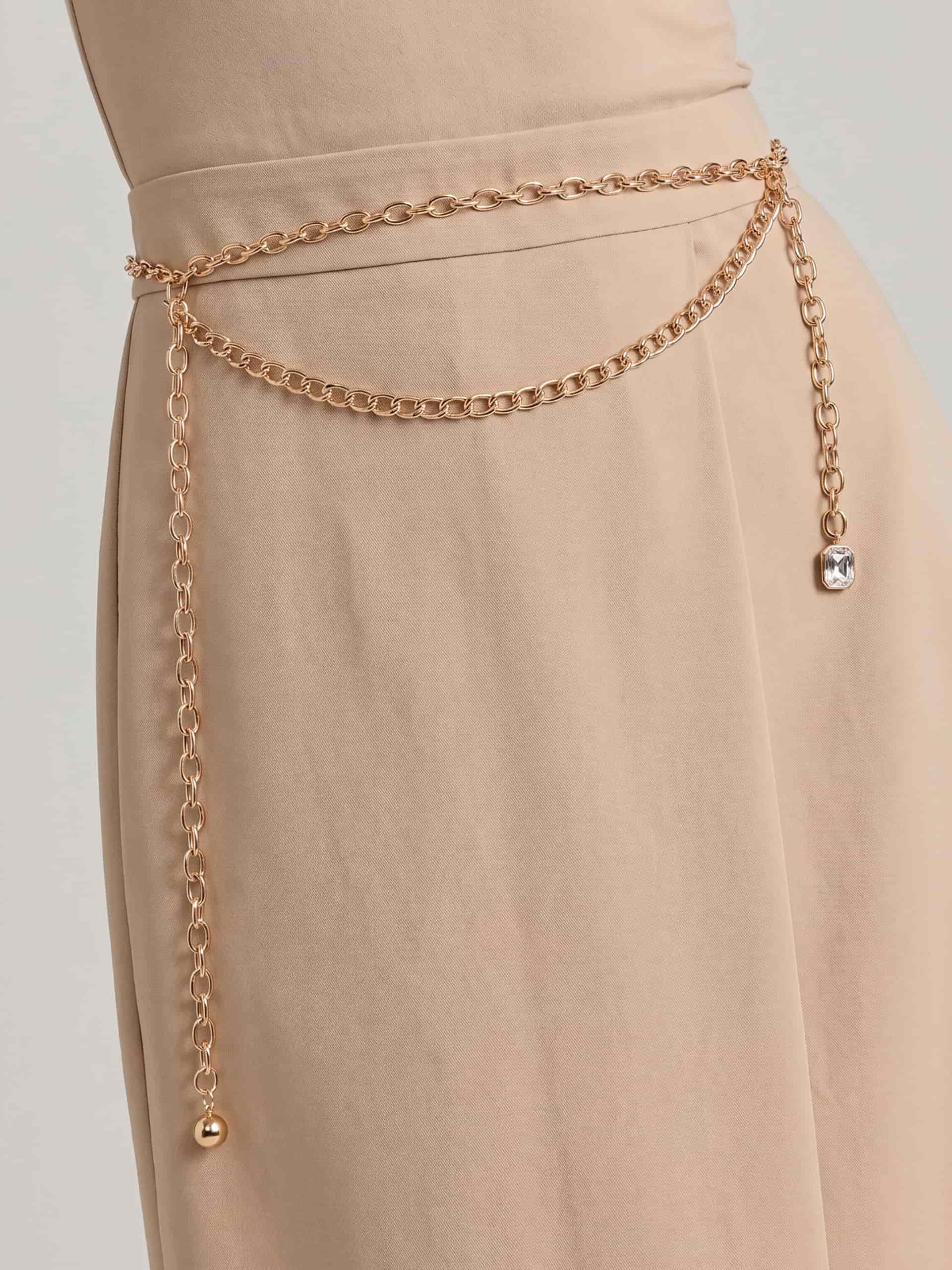 Mixed Chains Belt in Gold Tone 3
