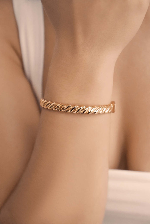 Twisted Stacking Bangle Second