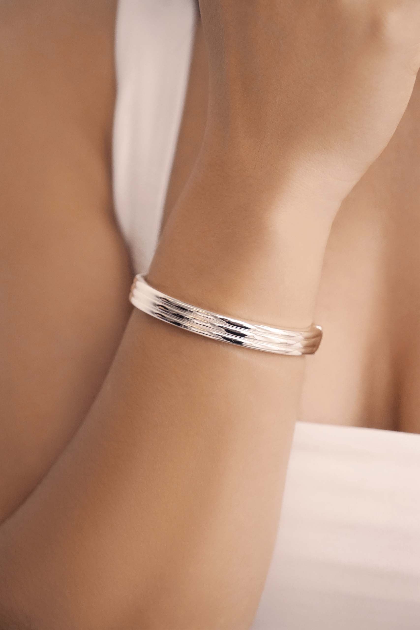Etched Stacking Bangle Silver Plated model
