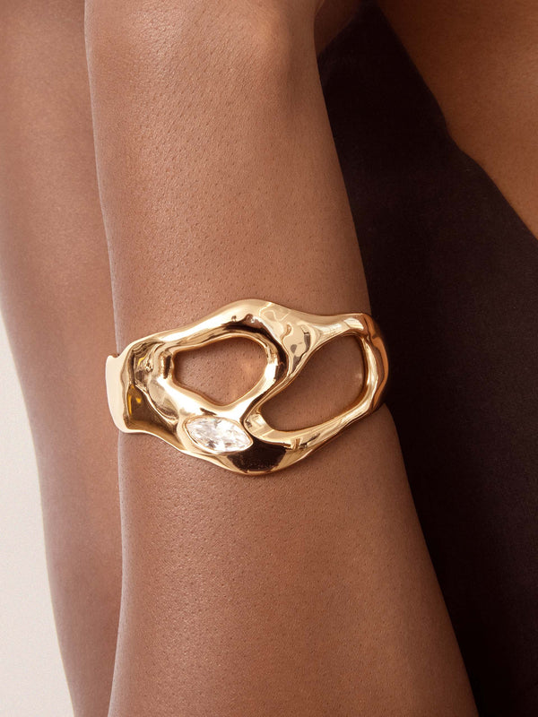 Statement Luxe Cuff Second