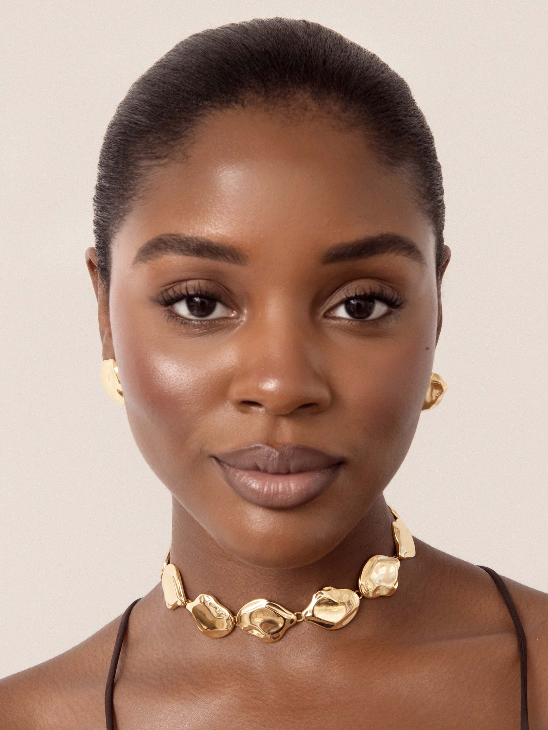 Liquid Luxe Statement Choker 18k Gold Plated model 3