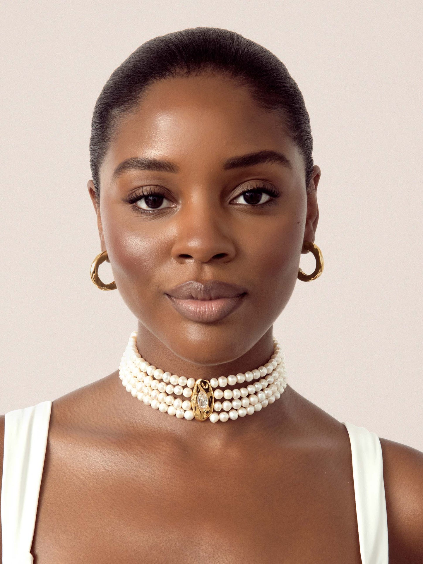 Freshwater Pearl Luxe Choker Pearl with 18k Gold Plating model 3
