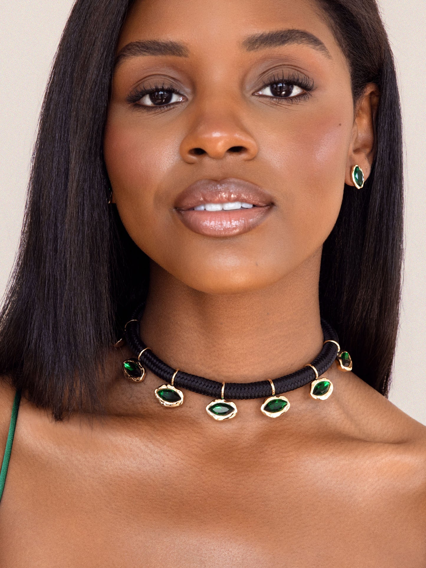 Midnight Luxe Crystal Choker Emerald Crystal with 18k Gold Plating on model 2