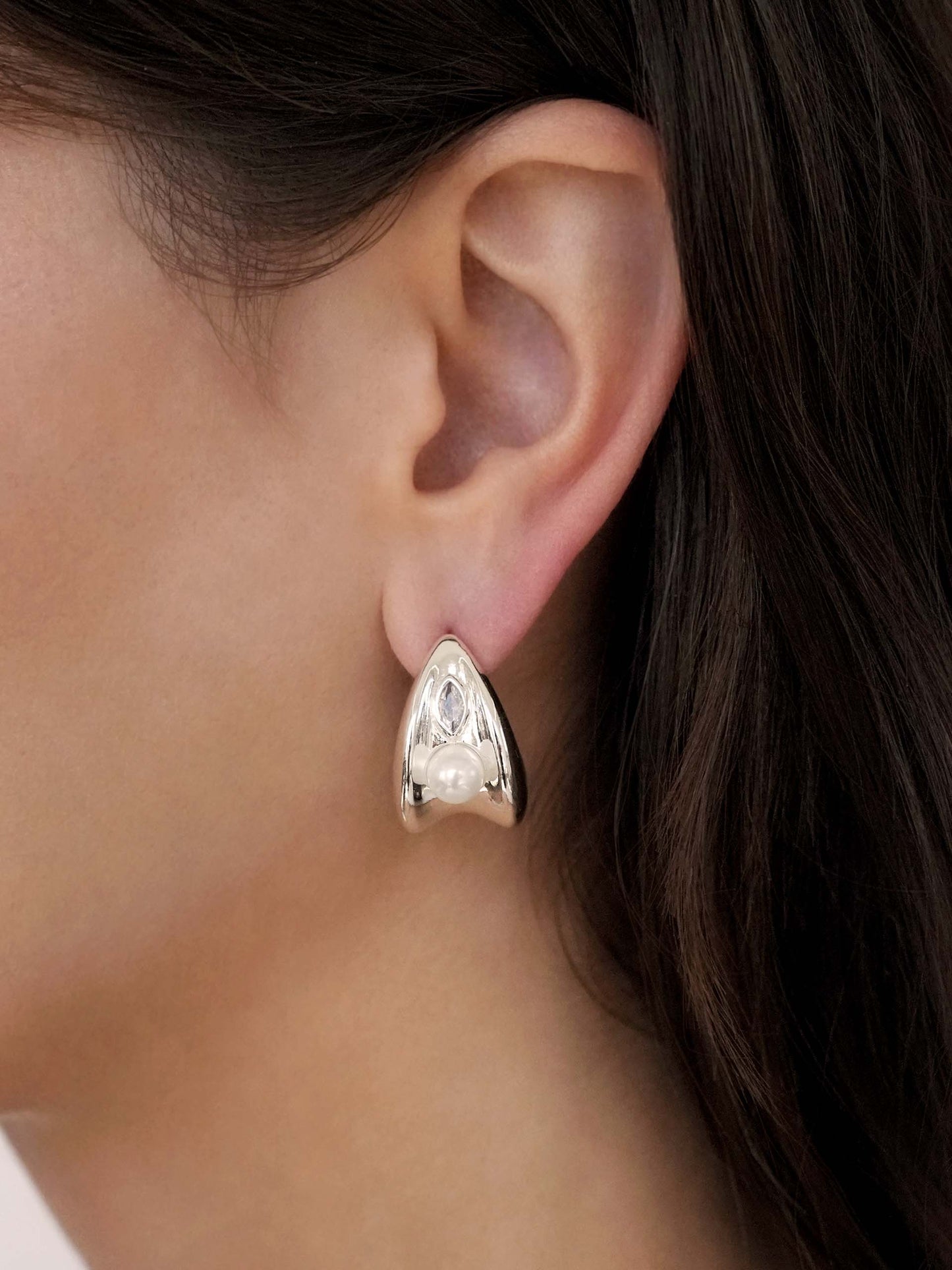 Soft Curve Earrings
