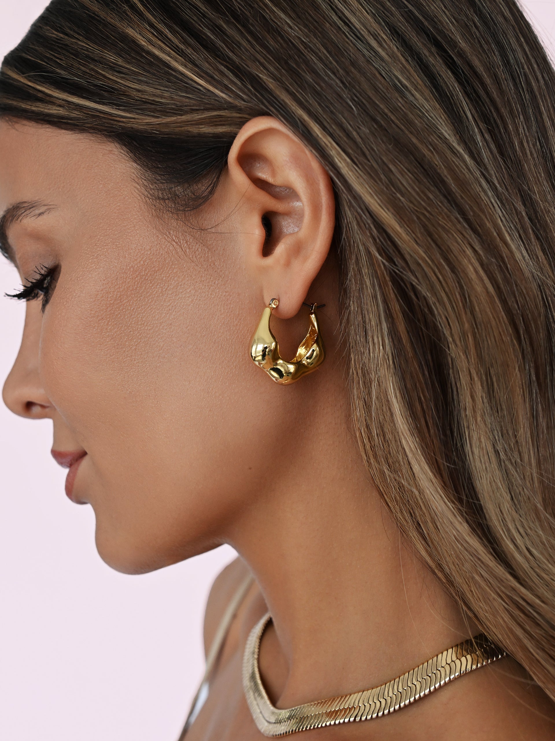 Molten Metal Hoop Earrings 18k Gold Plated model 3