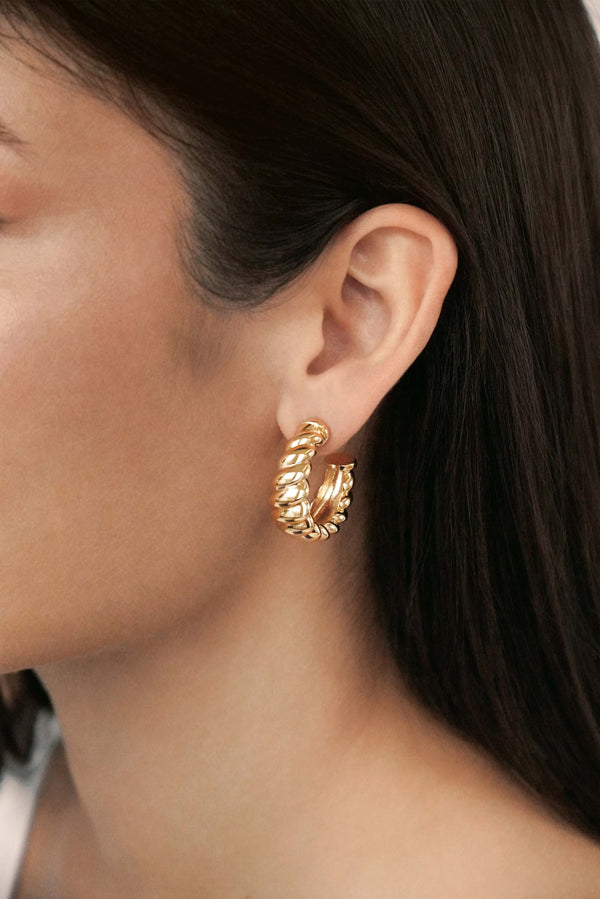 Modern Ribbed Hoops Second