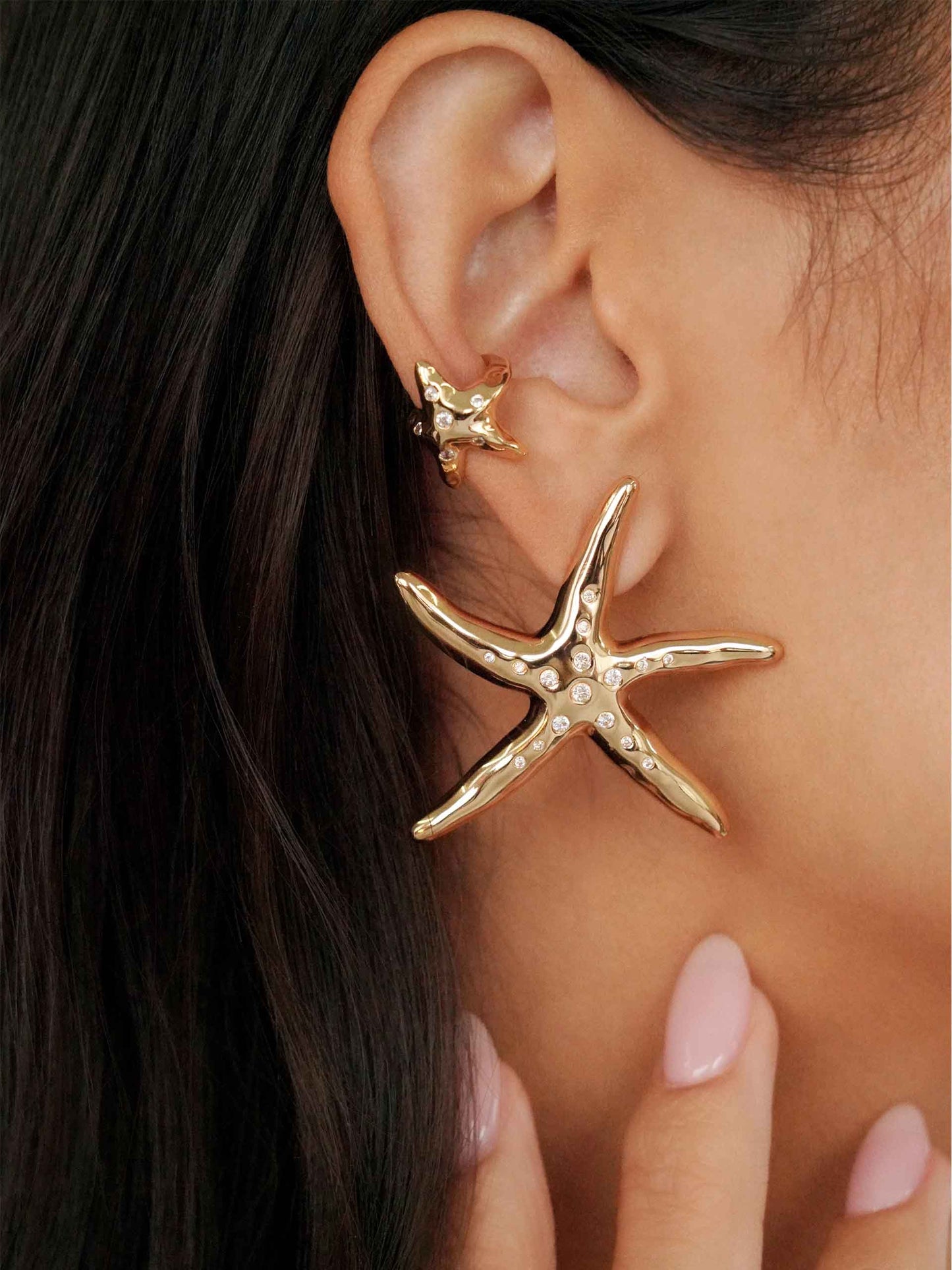 Starfish Luxe Earrings on model 4