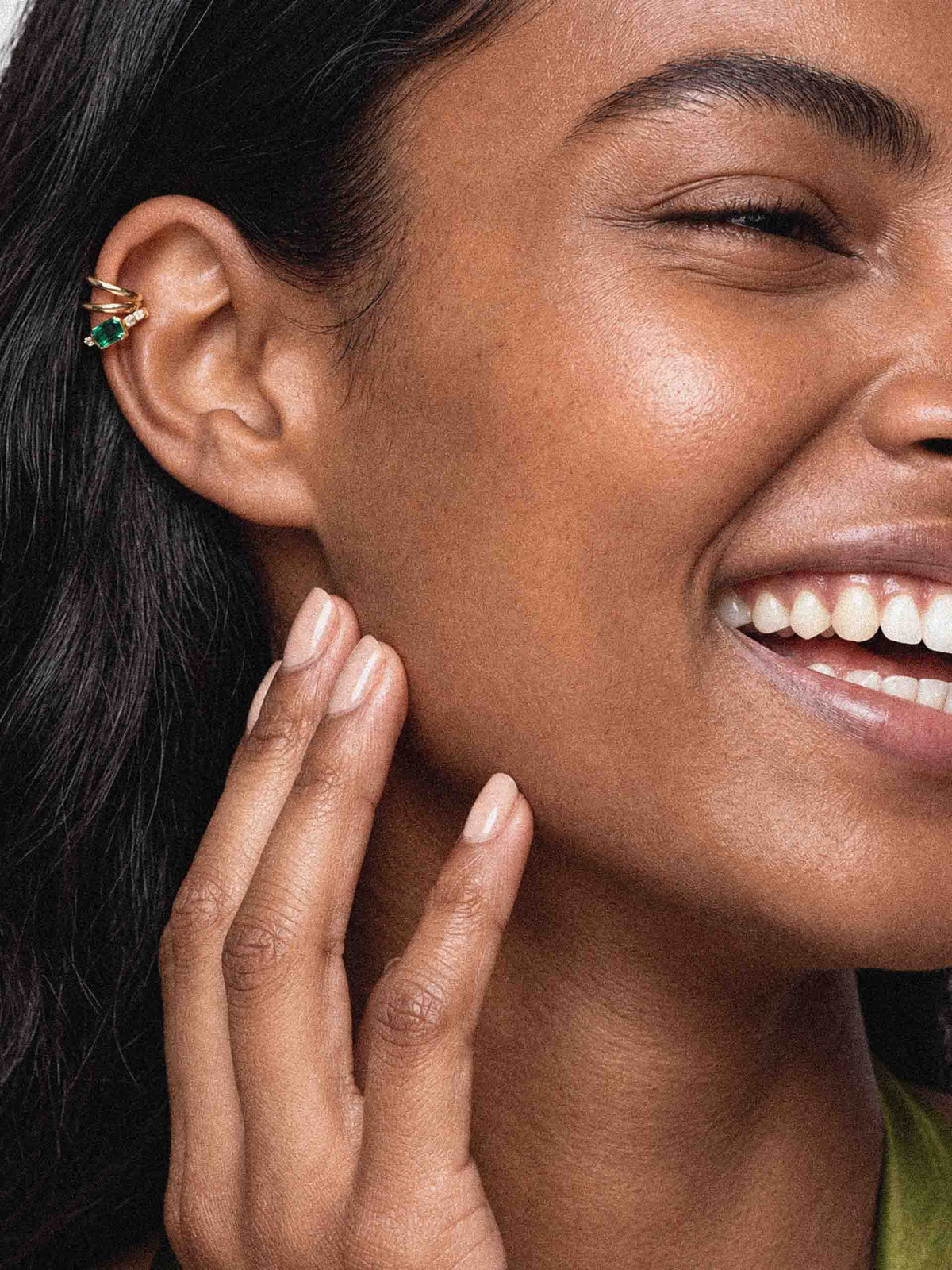 Cluster Ear Cuff Emerald Crystal with 18k Gold Plating model 2