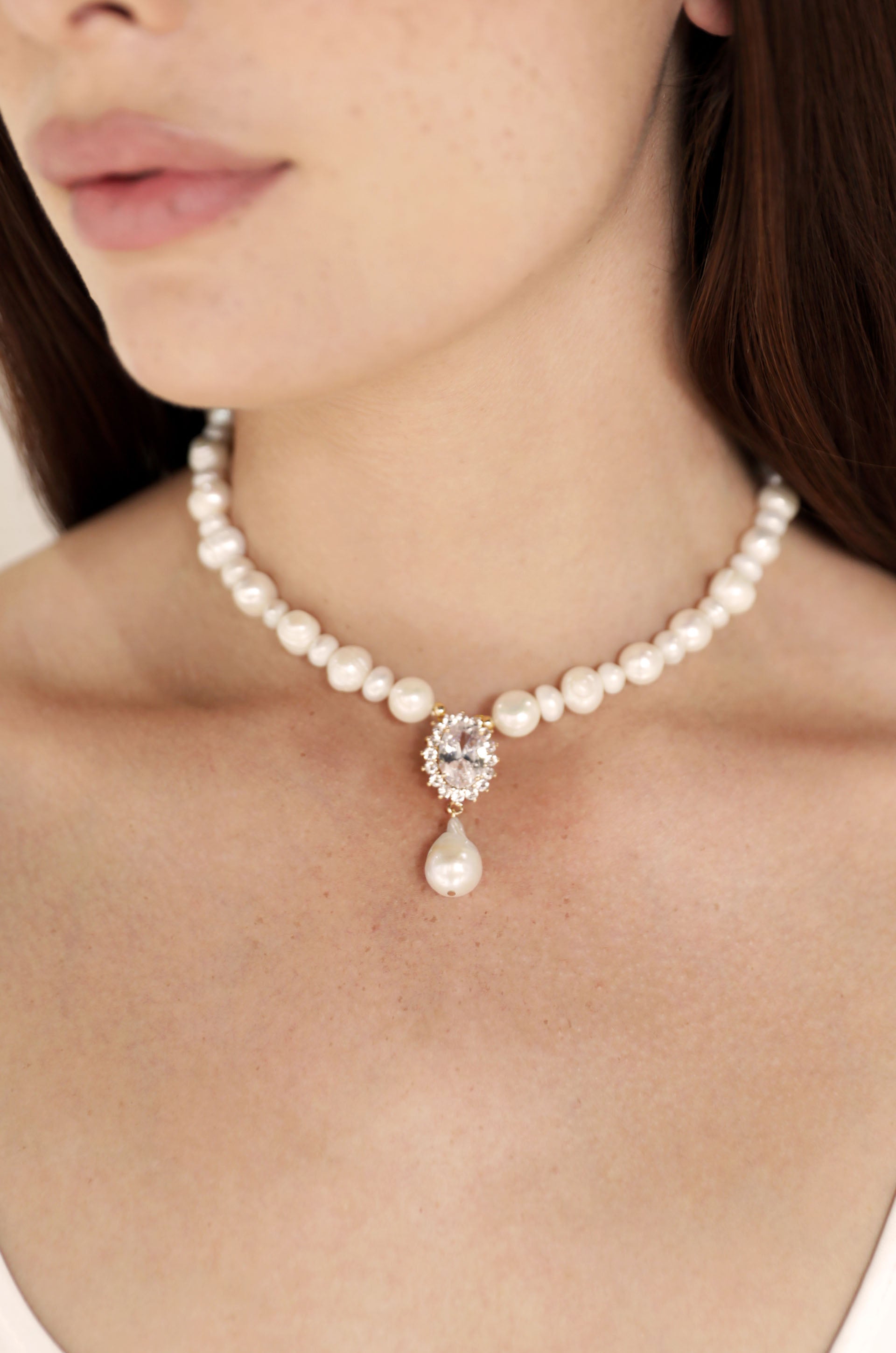 Tizora | Royal Pearls And Diamonds Necklace Set | INDIASPOPUP.COM