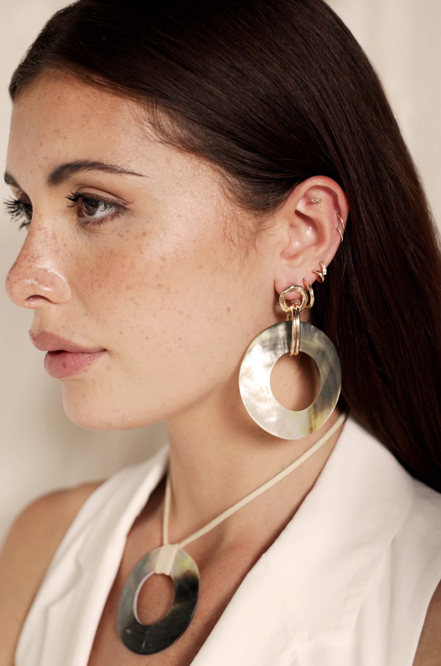 Loop Shell Dangle 18k Gold Plated Earrings on model