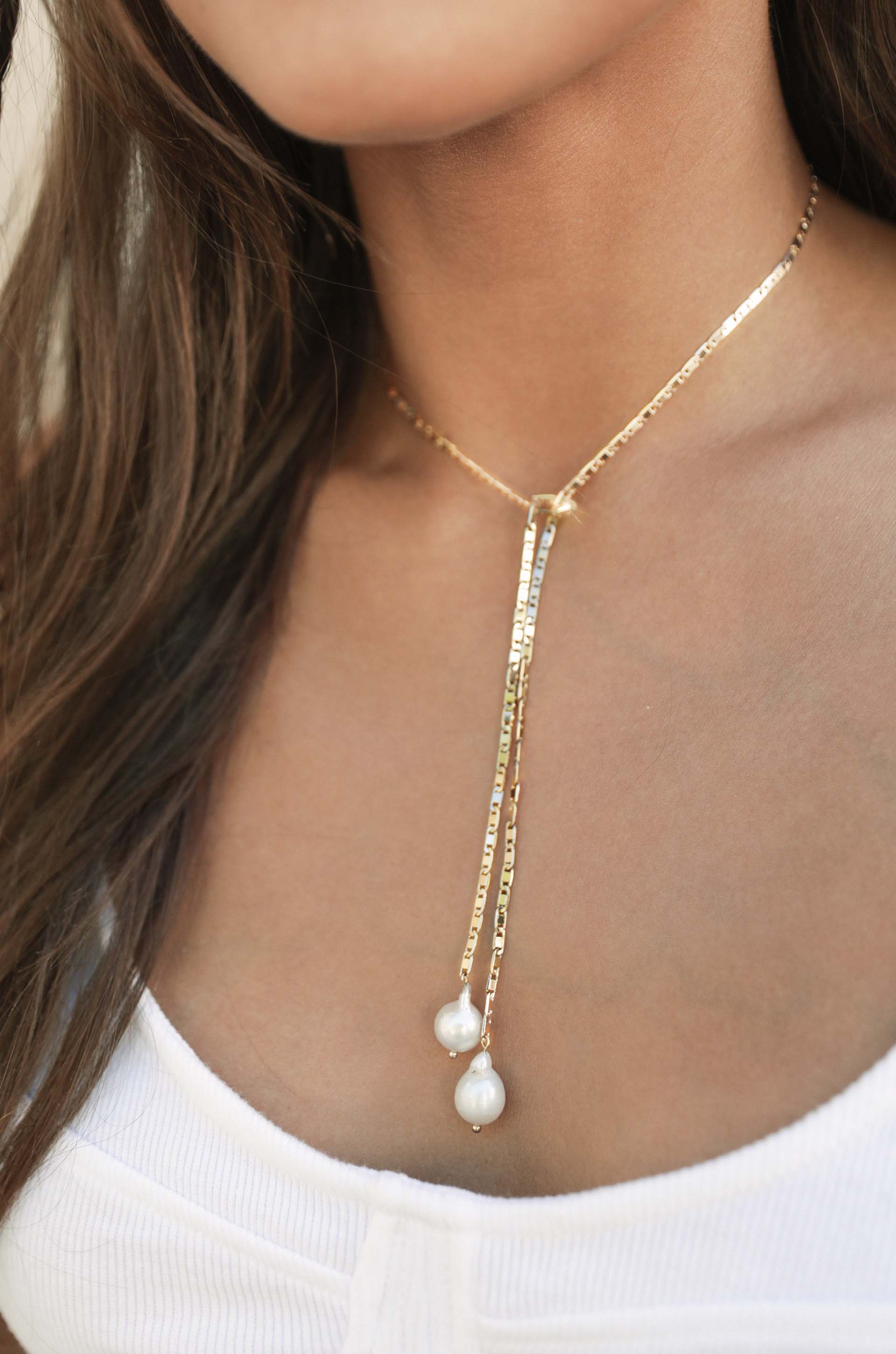 Minimalist 18k Gold Plated Chain and Freshwater Pearl Bolo Lariat Necklace on model