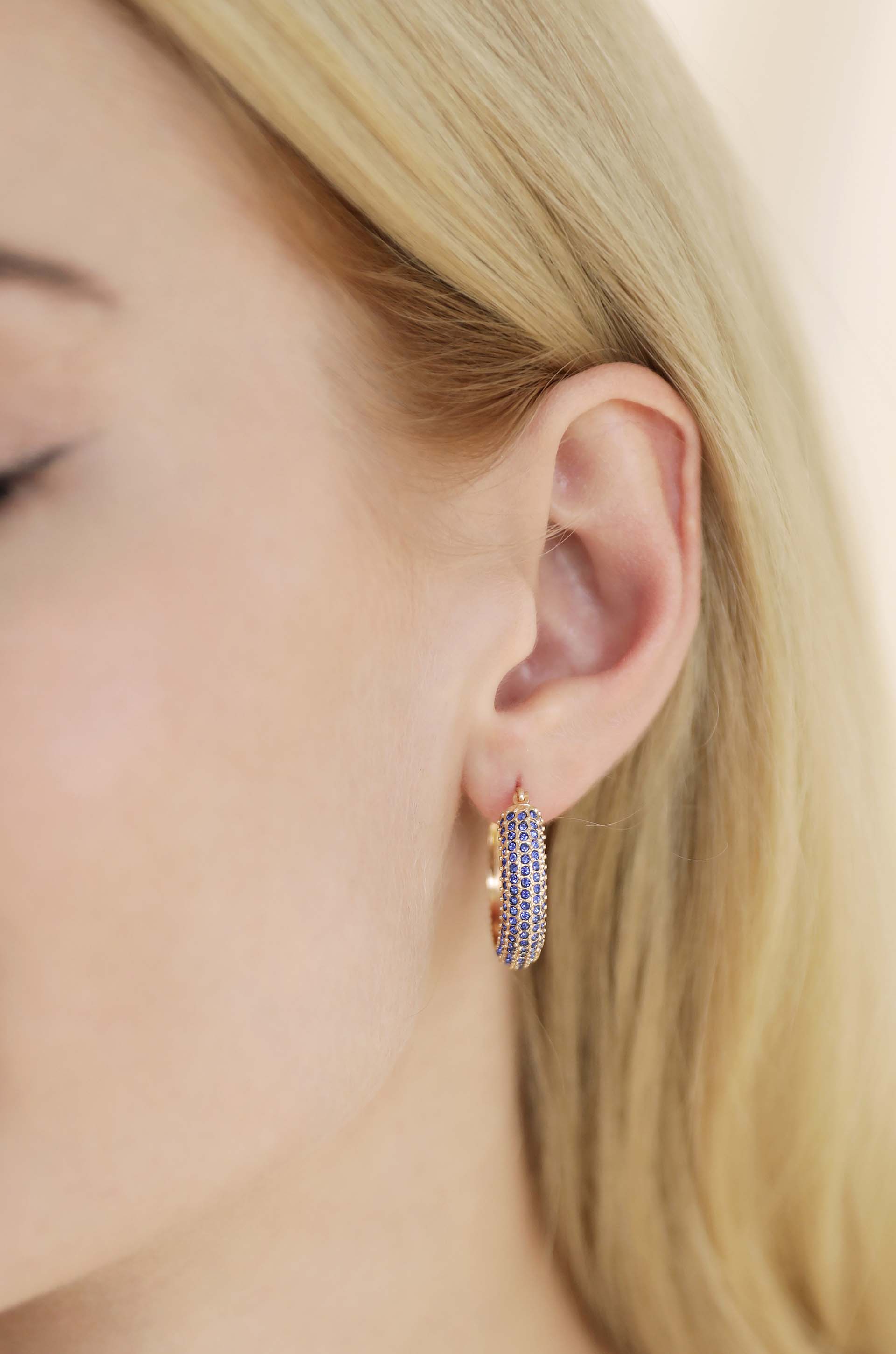 Sparkle Bits Mini Crystal 18k Gold Plated Hoops in sapphire on model