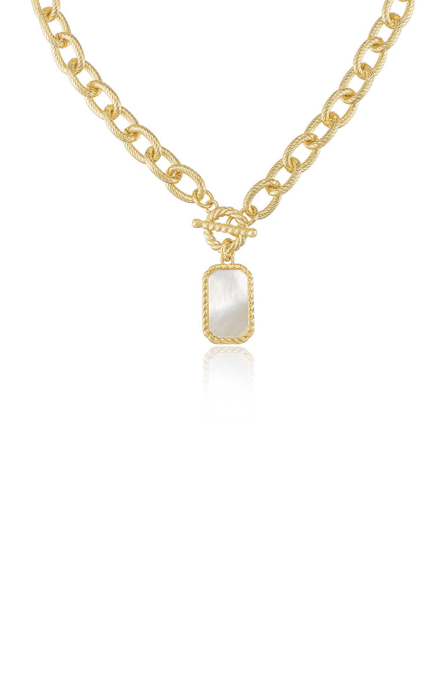 Chain Link and Mother of Pearl 18k Gold Plated Pendant Necklace
