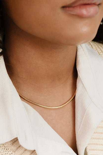 Classic 18k Gold Plated Snake Chain Necklace on model  4