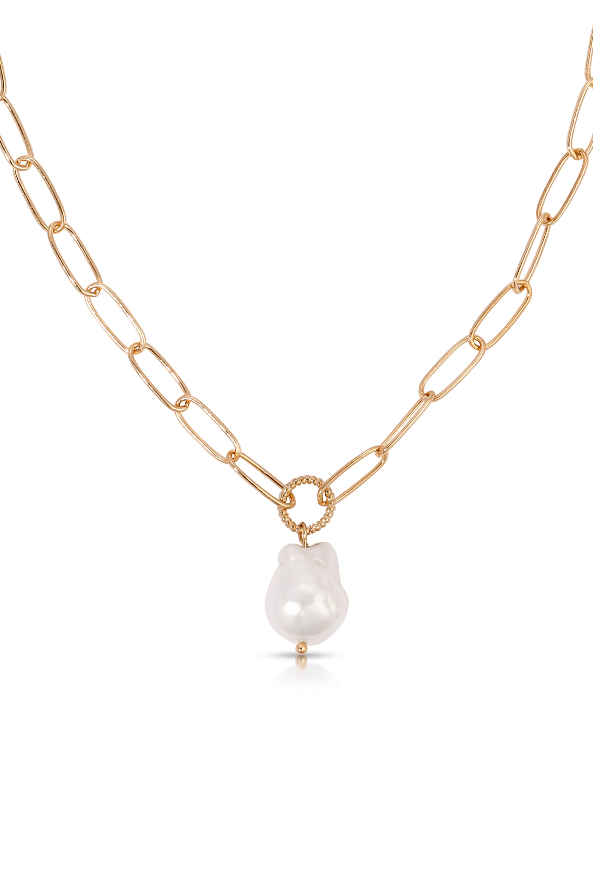 Single Pearl Open Links 18k Gold Plated Chain Necklace in white pearl close up
