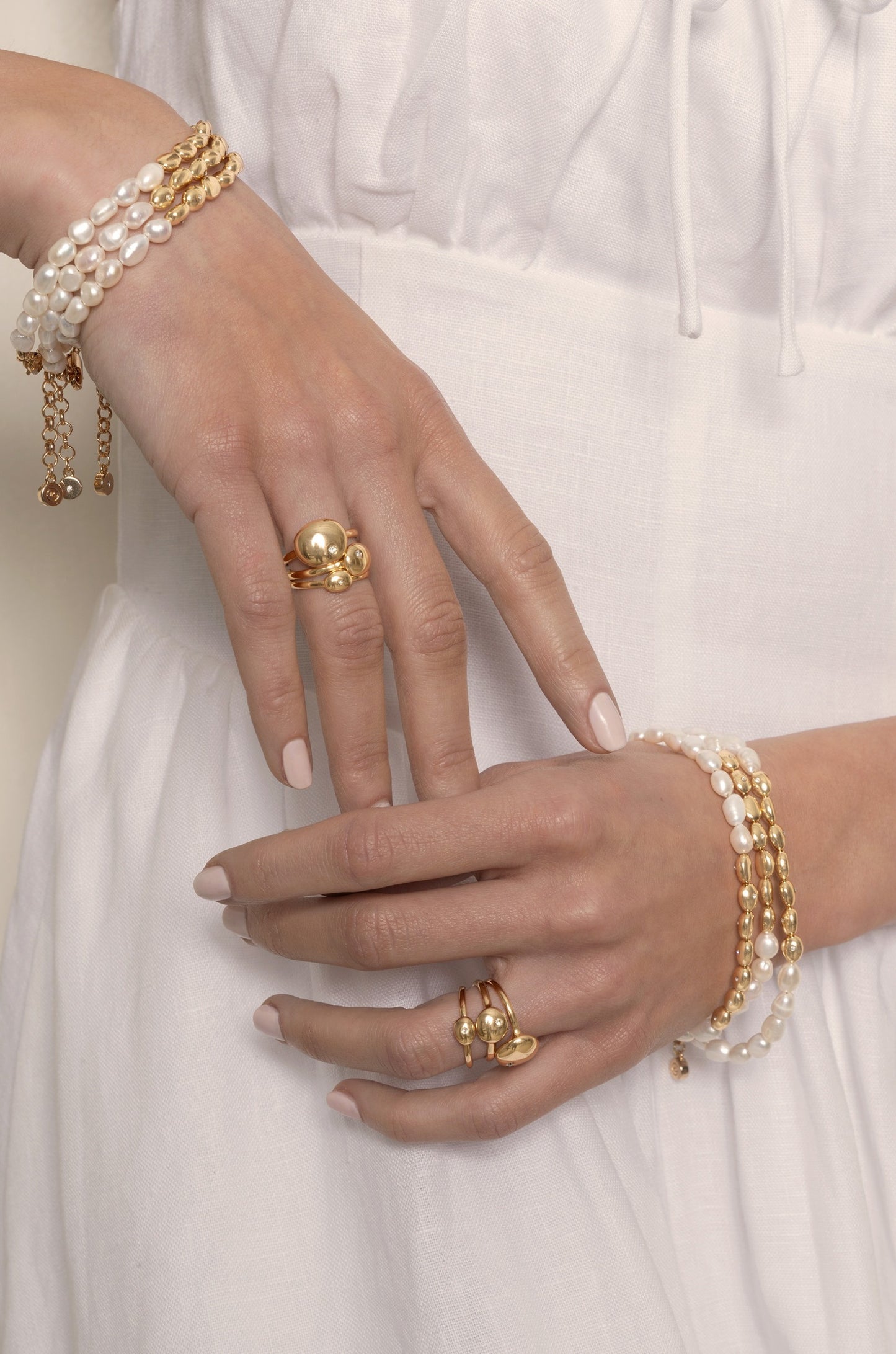 Freshwater Pearl Polished Pebble Beaded Bracelet on model 4