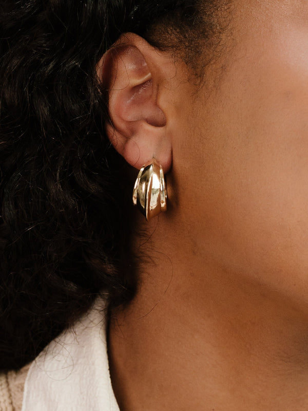 Simple Crescent Earrings Second