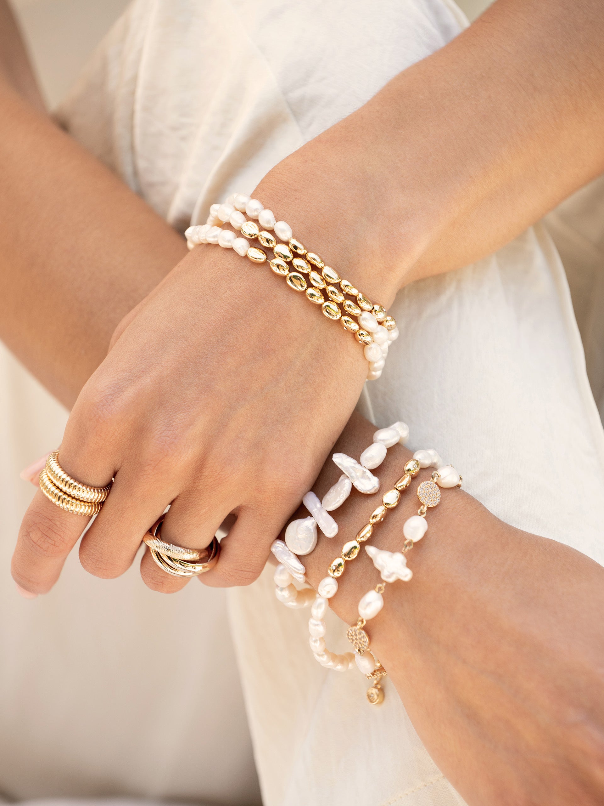 Freshwater Pearl Polished Pebble Beaded Bracelet model 7