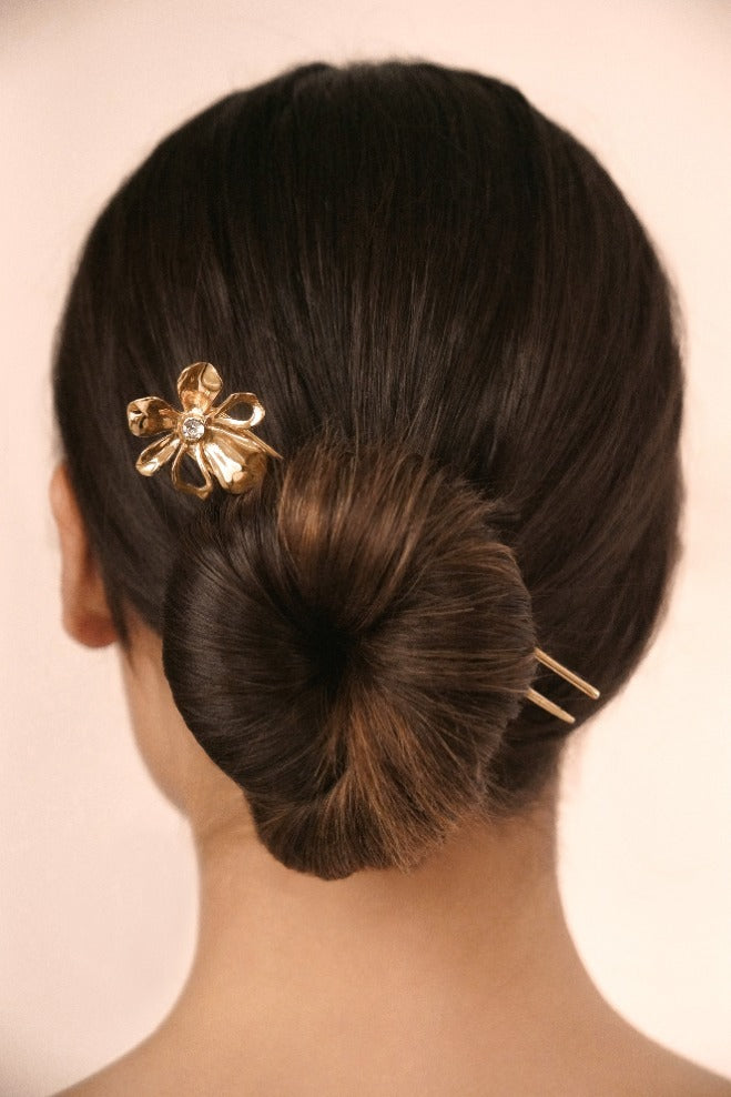 Petals Hair Pin Clear Crystal with Gold Tone model 3
