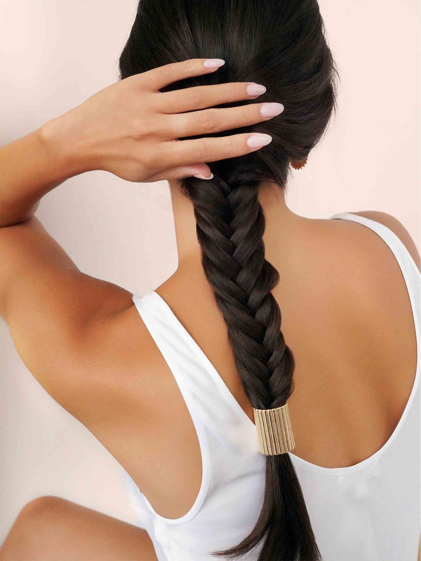 Ribbed Hair Cuff on model 2