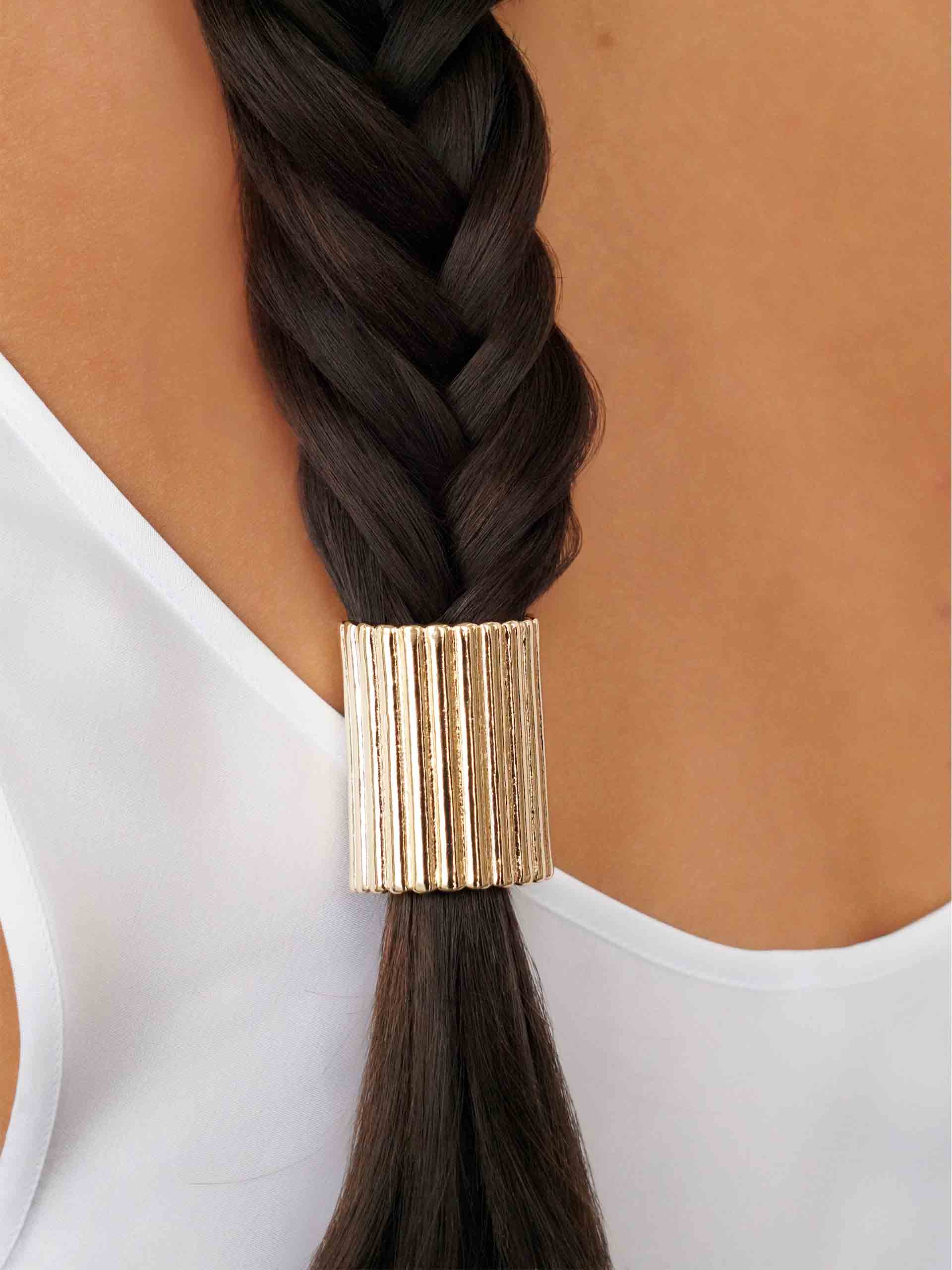 Ribbed Hair Cuff on model