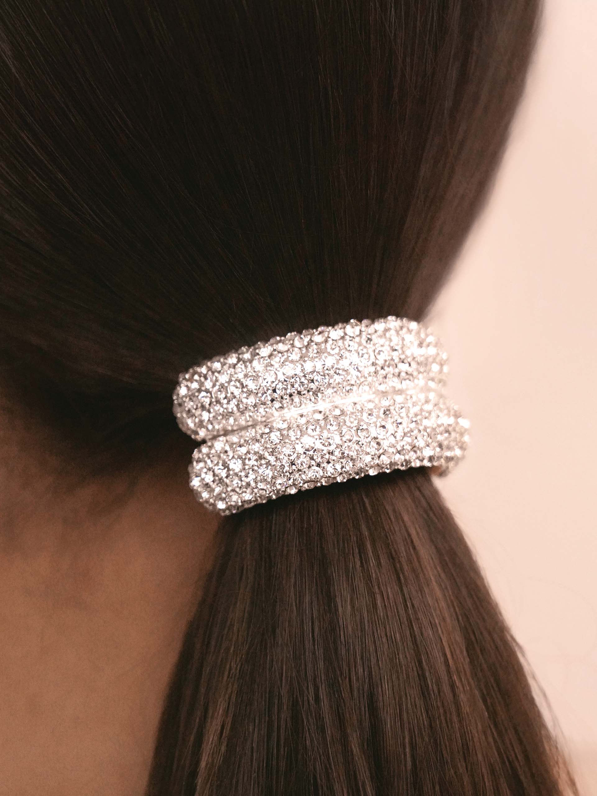 Crystal Sparkle Hair Tie Silver with Black Elastic model