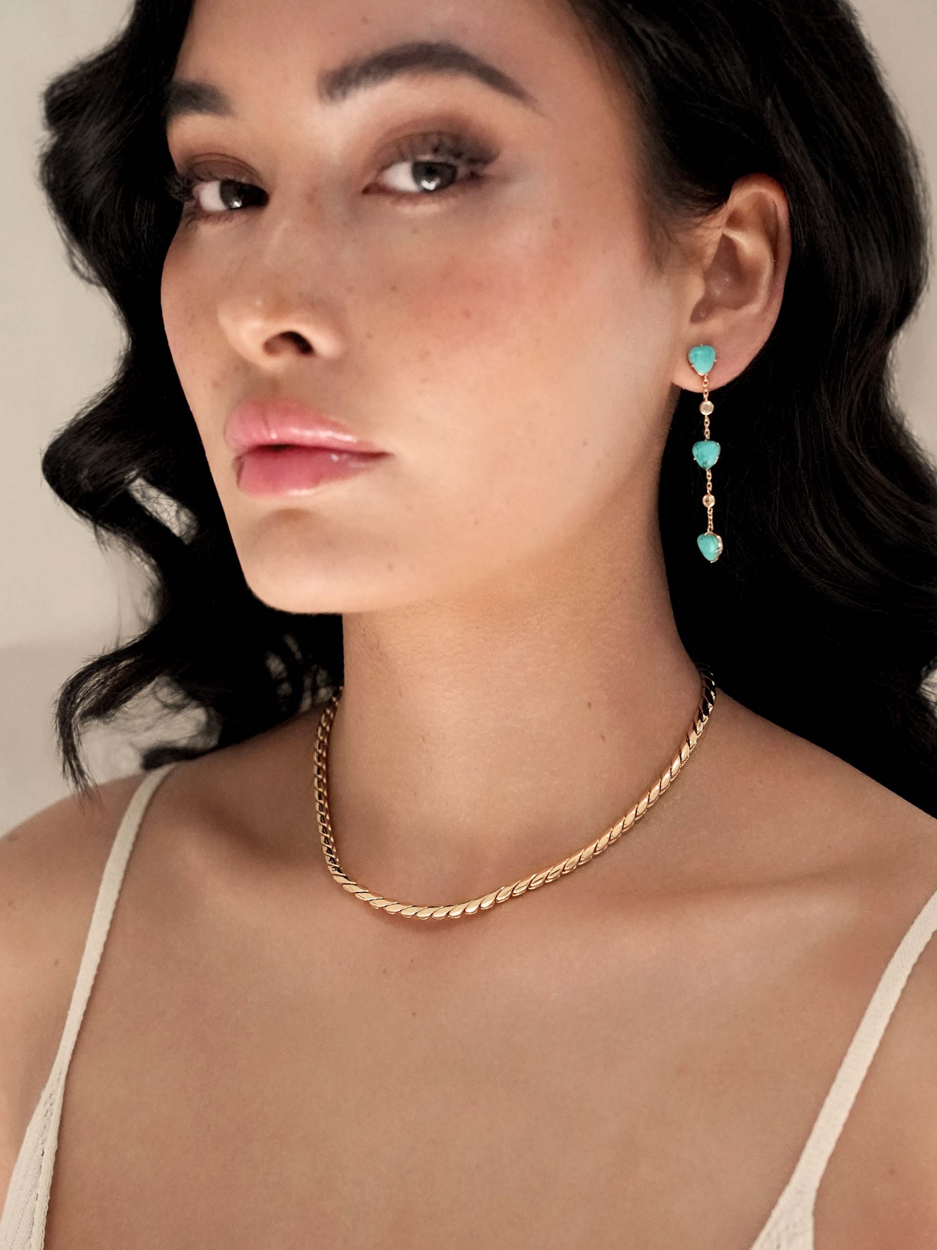Classic Rope Chain Necklace on model 5