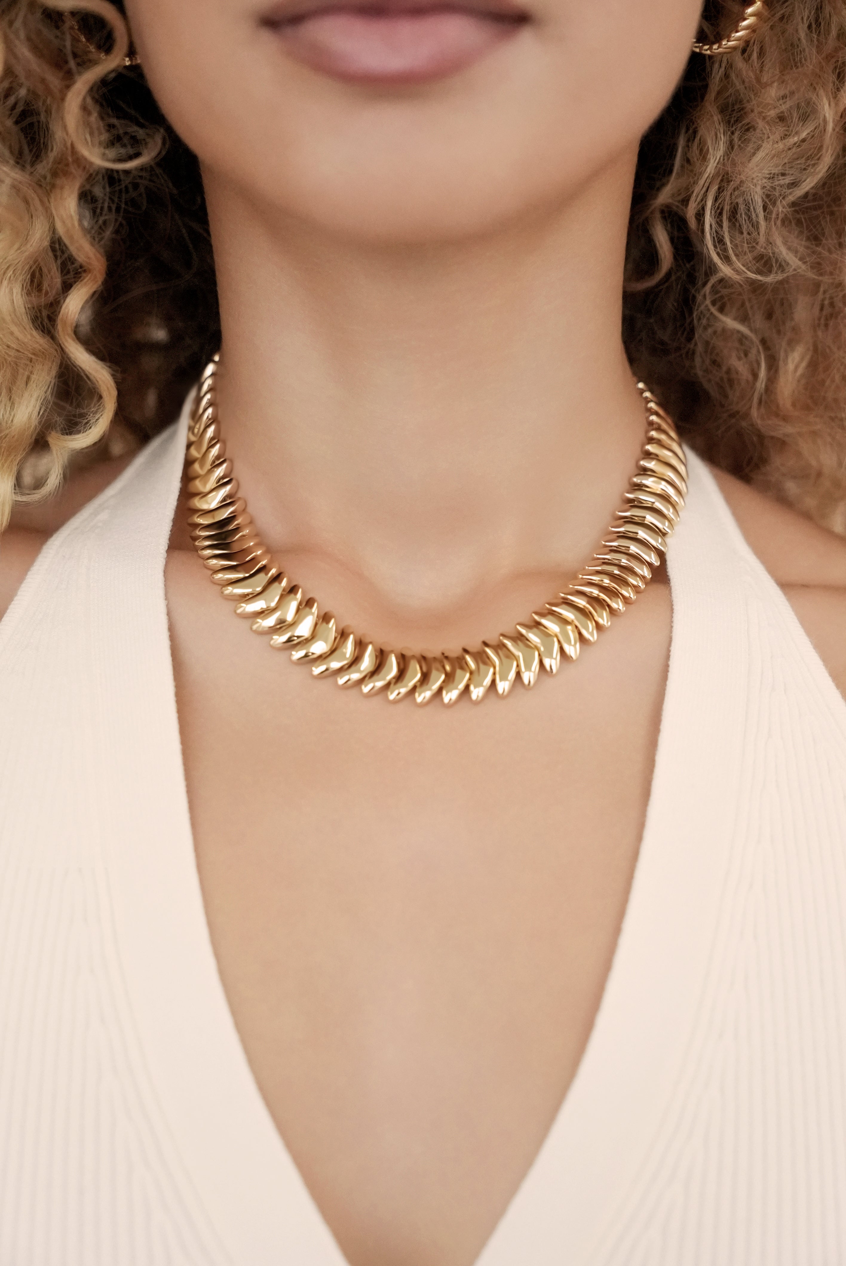 Metal Moderna Necklace