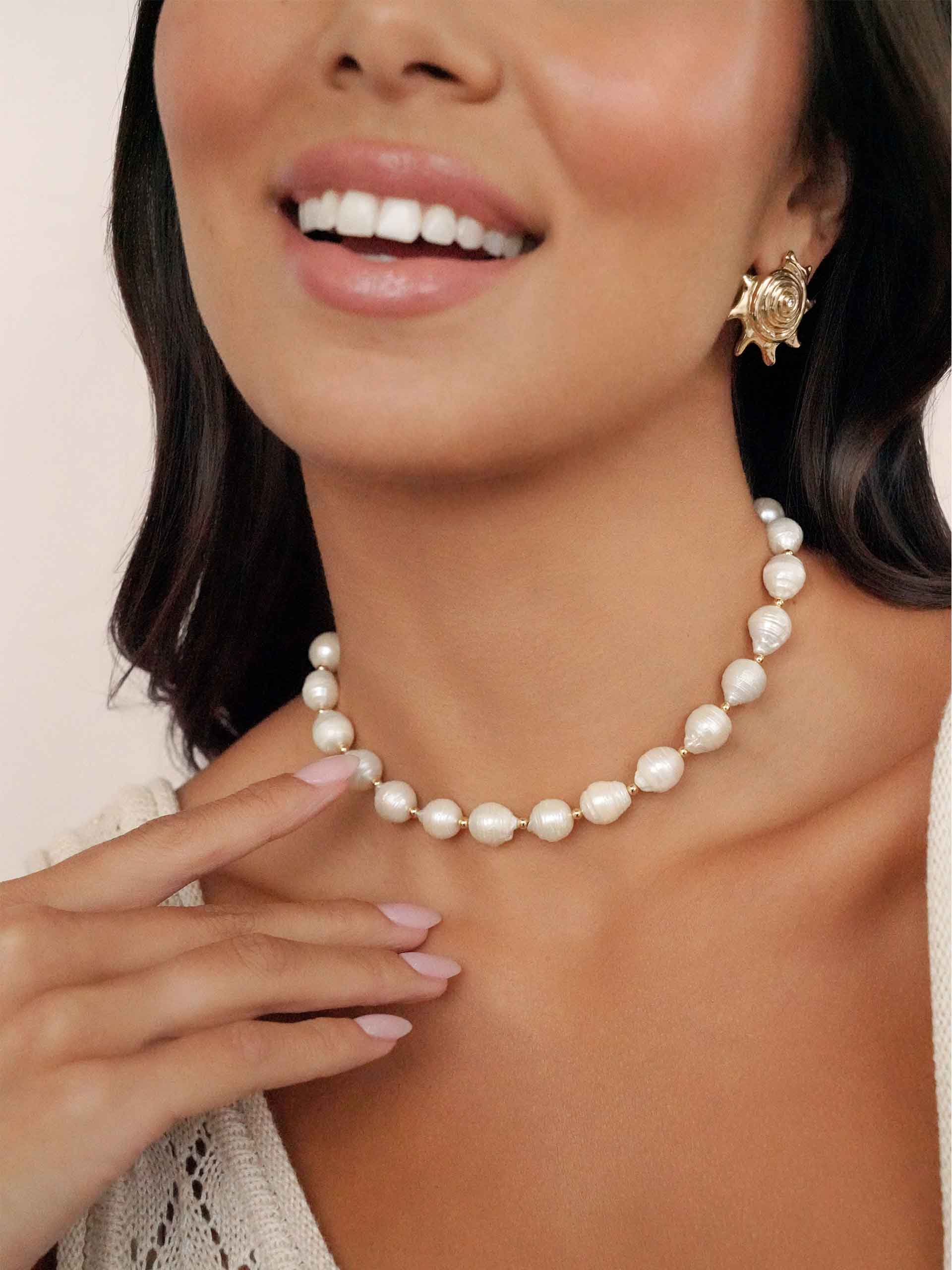 Freshwater Pearl Necklace on model 2