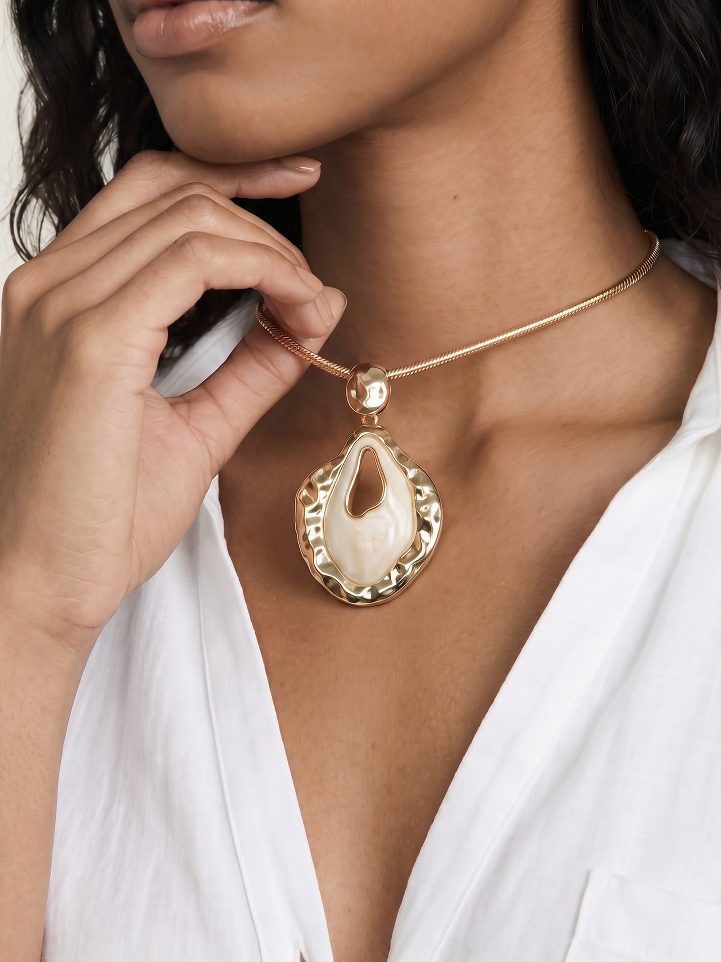 Acrylica Pendant Necklace in Bone Acrylic with 18k Gold Plating model 2
