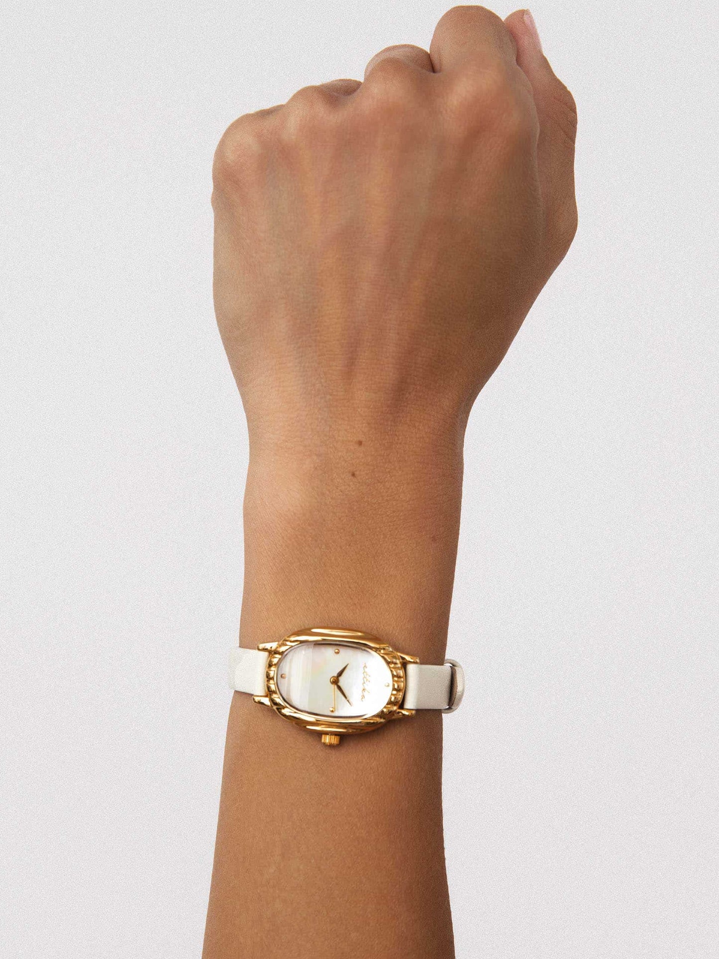 Timeless Texture Bone Leather Watch with 24K Gold Plating 2
