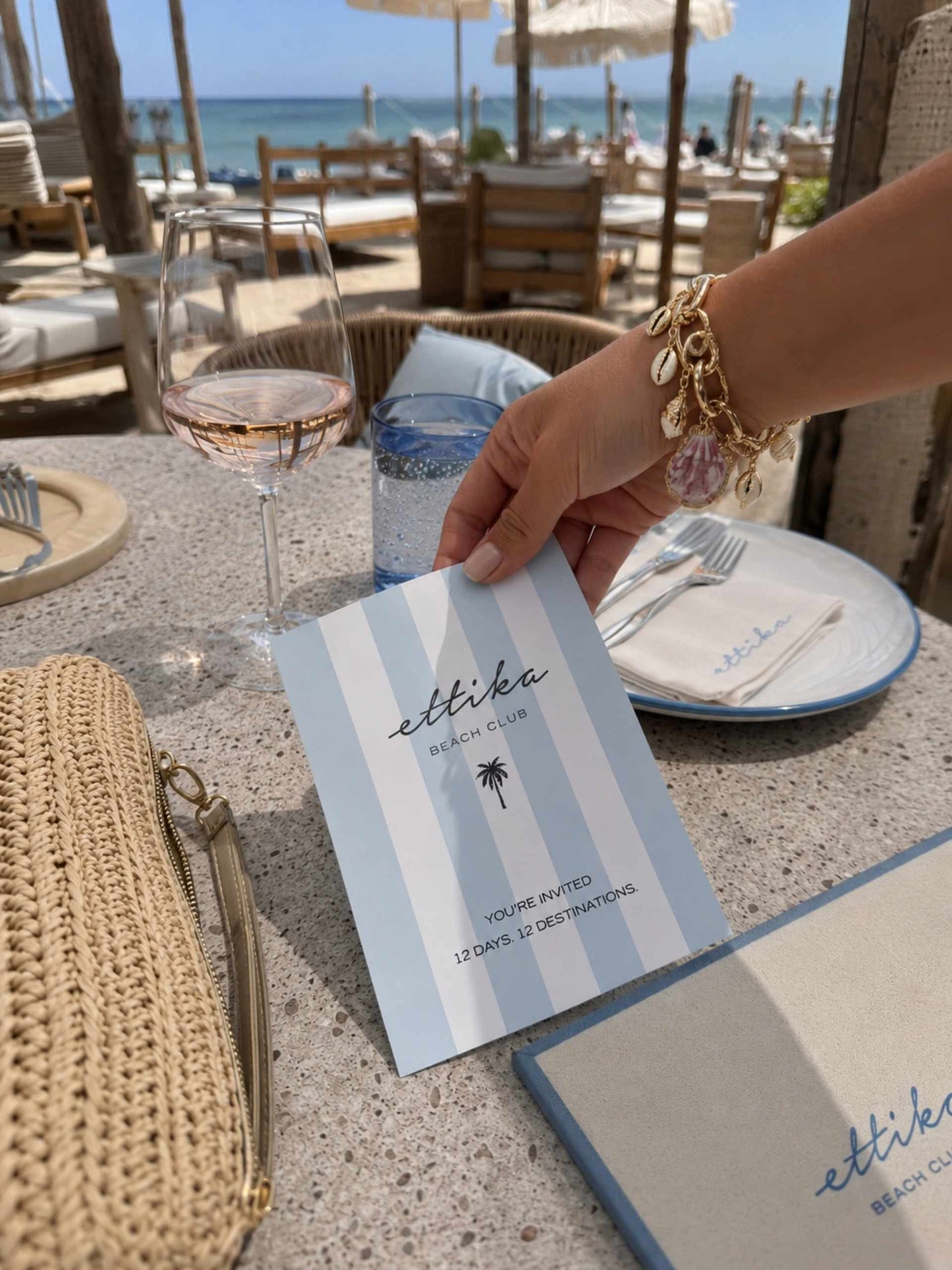 Beach Club Box