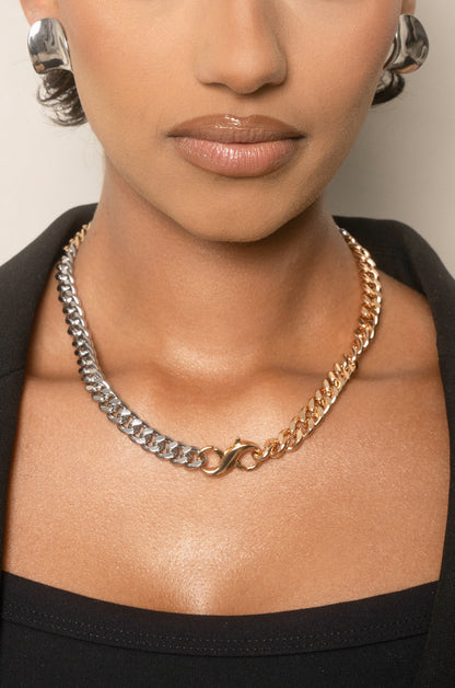 Linked Chain Necklace and Curved Studs