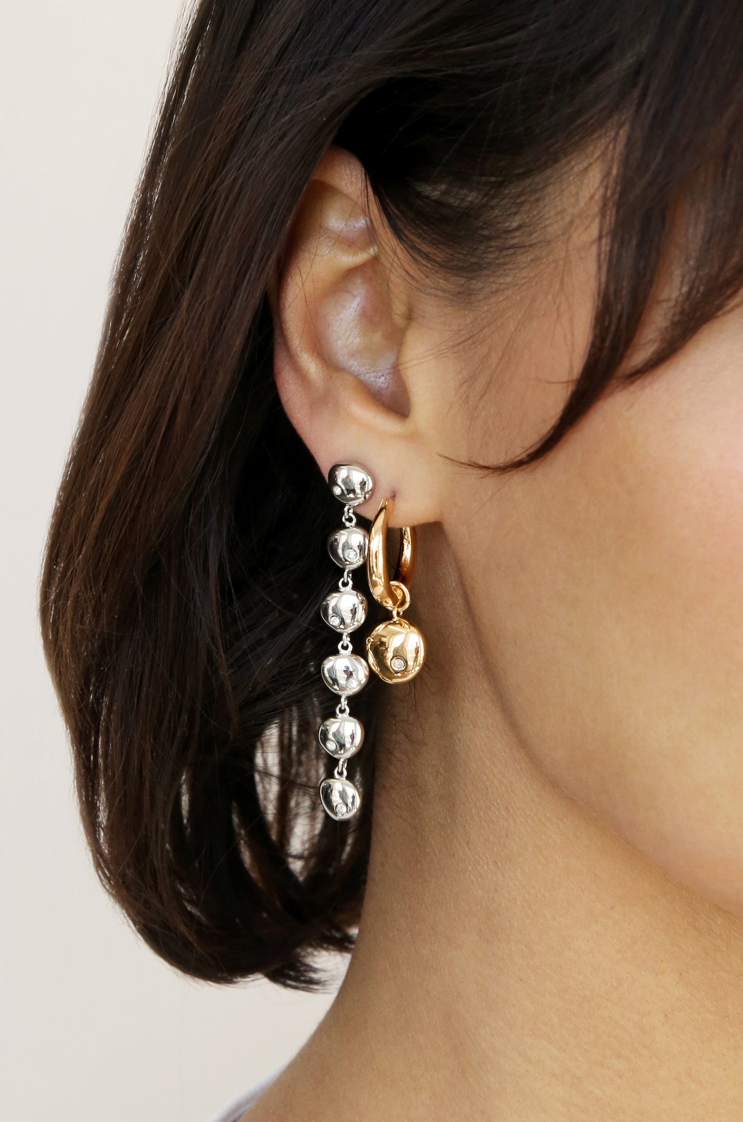 Pebble Earring Set on model 2