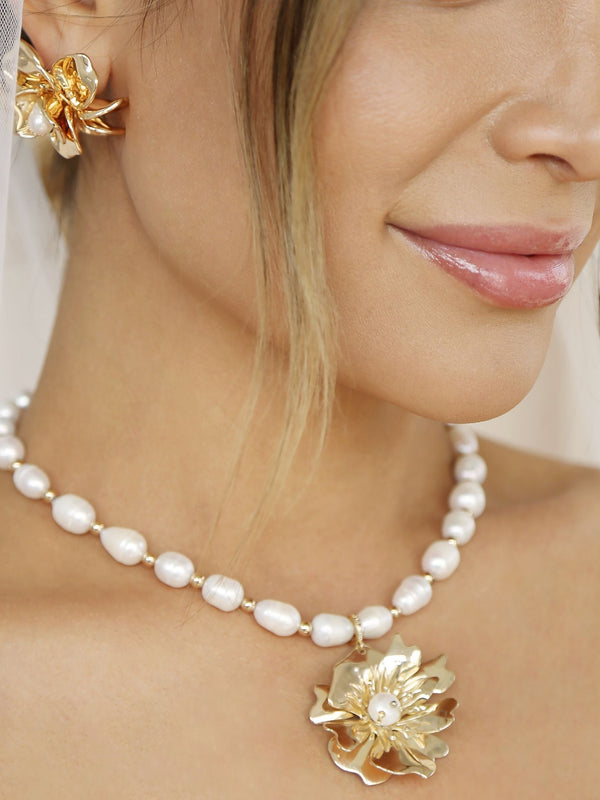 Golden Petals Set Second