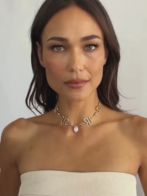 Serpentina Choker Clear Crystal with 18k Gold Plating video