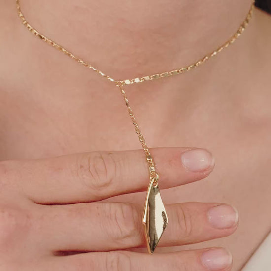 Kite Drop Pendant Necklace video