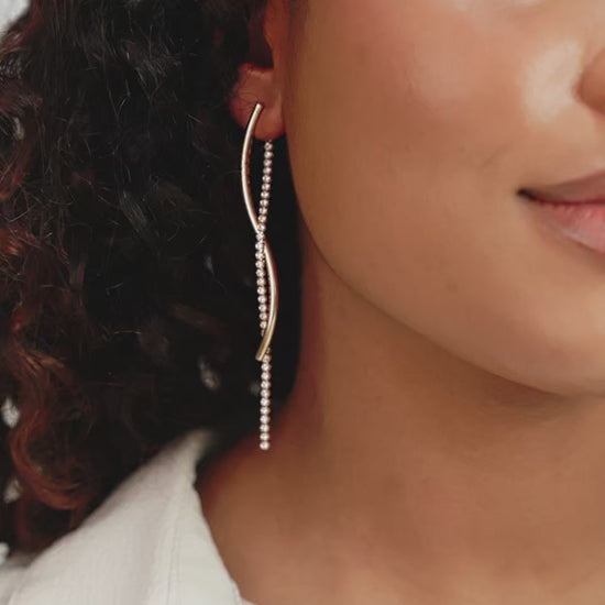 Spin Around Linear Dangle Earrings video