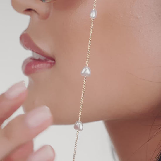 Pearl Lovers Eyeglass Chain video
