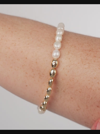 Freshwater Pearl Polished Pebble Beaded Bracelet on model in video