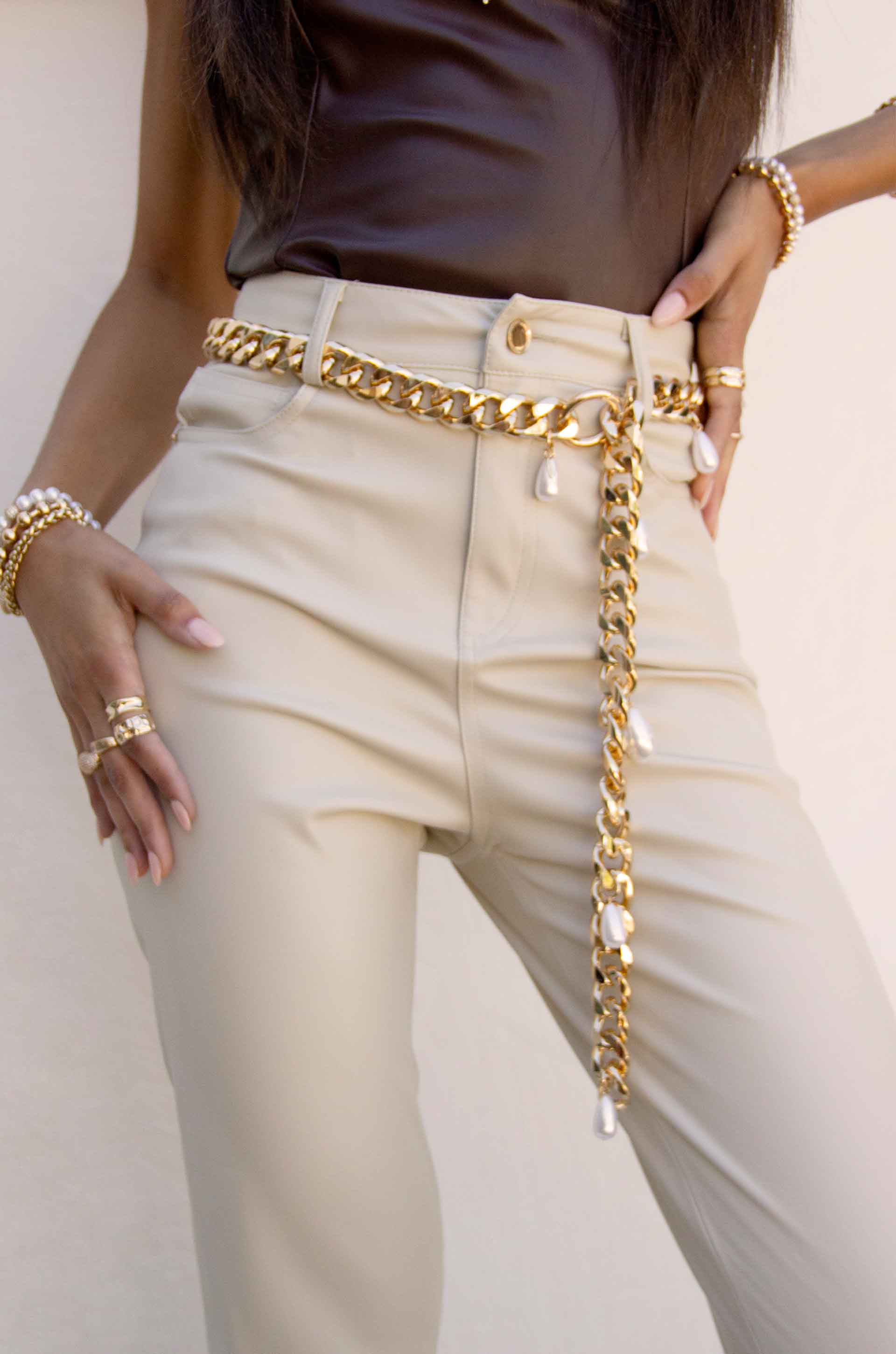 Pearl Dotted Chain Link Belt in Gold