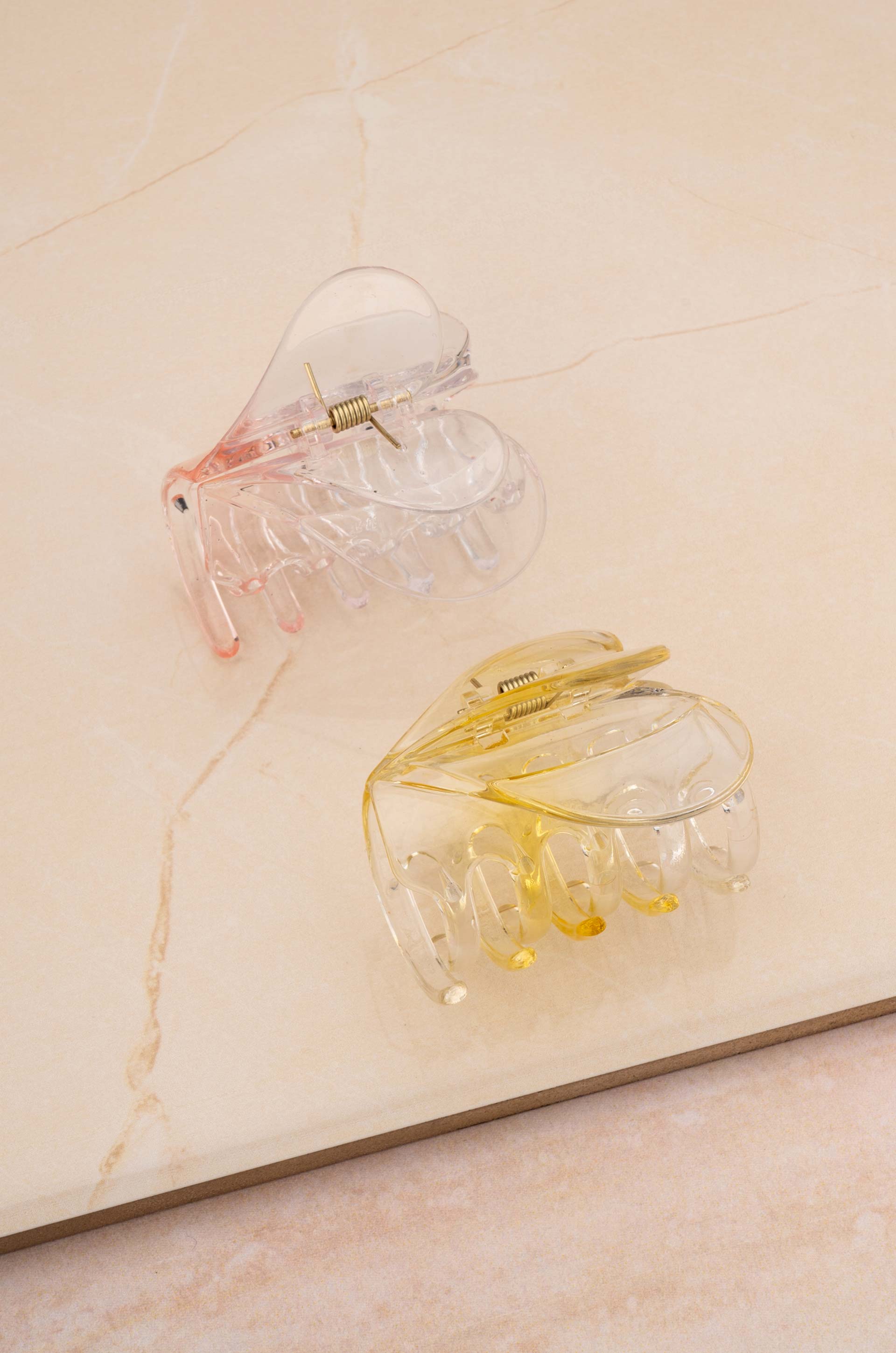 Full Hearts Clear Hair Claw Set on slate 2