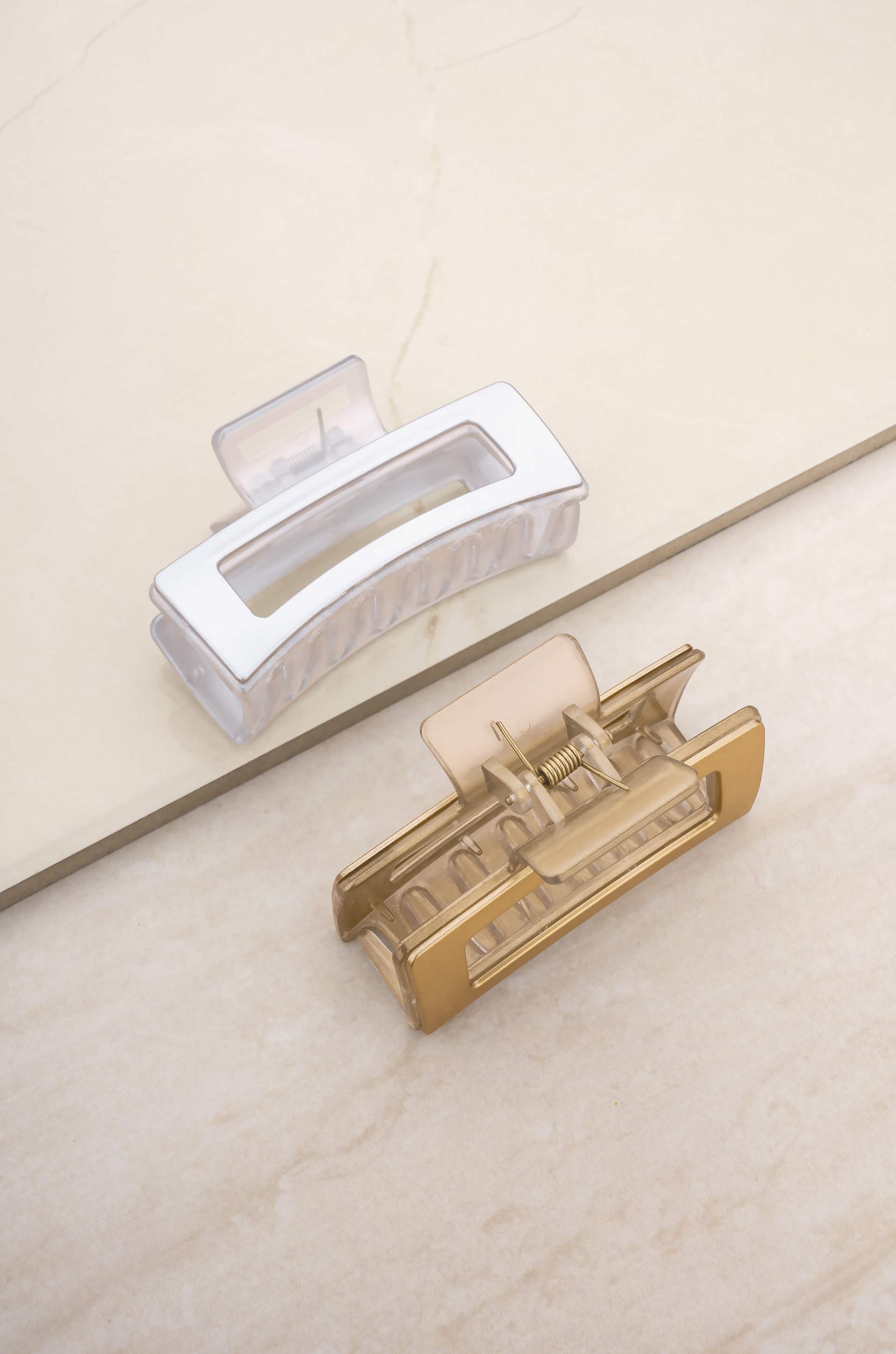 Metallic Rectangle Claw Clip Set on slate