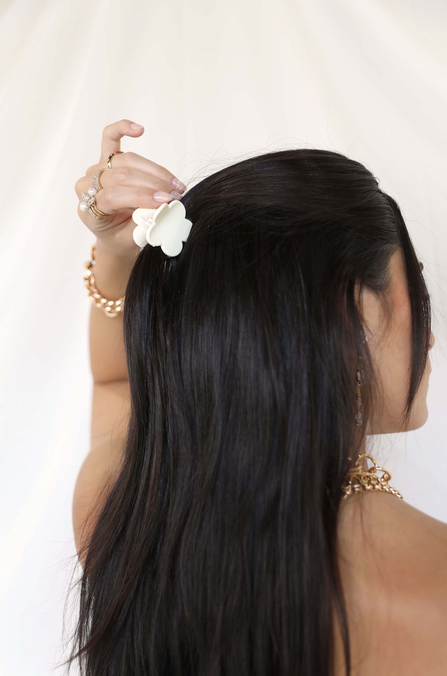 Flower Child Hair Claw Set on a model