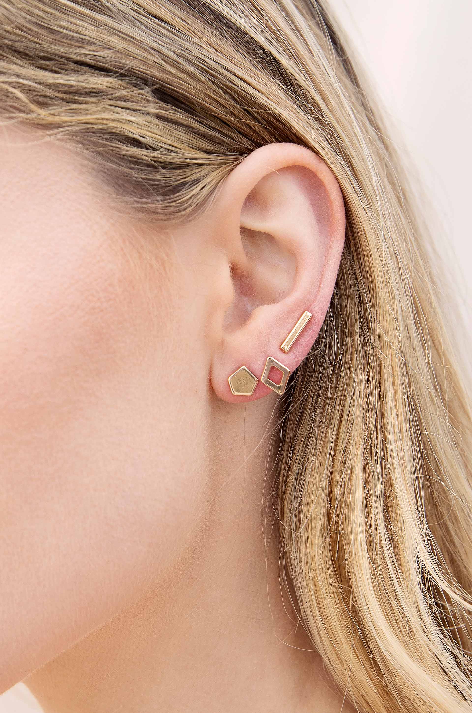 Geometric Boxed Stud Set on model