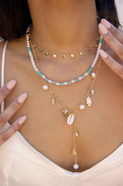 Morocco Turquoise Beaded 18k Gold Plated Necklace Set on a model